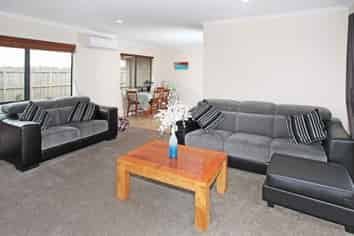 1 Lough Bourne Drive, Pukekohe