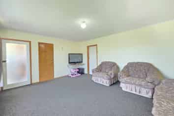 2/23 Coronation Road, Papatoetoe