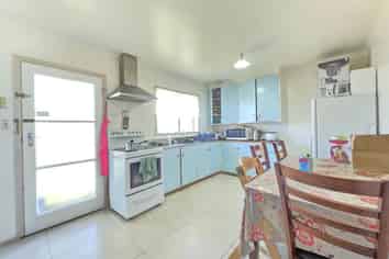 2/23 Coronation Road, Papatoetoe