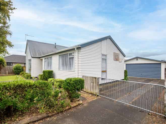 7 Crosher Place, Silverdale
