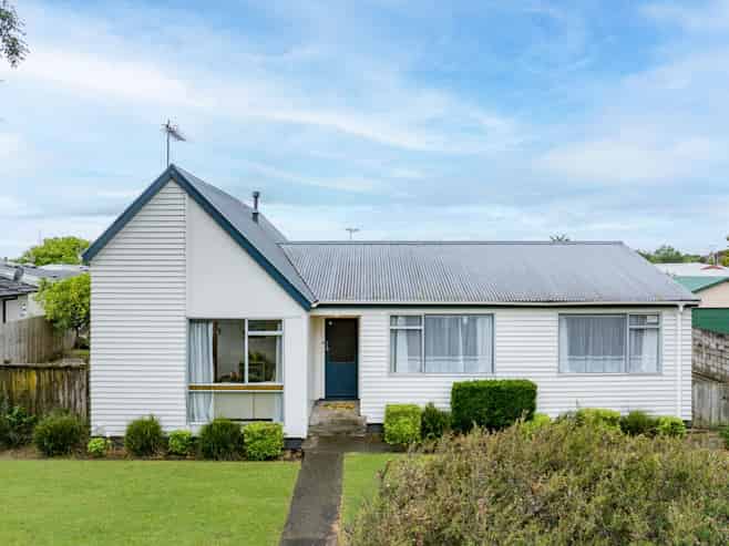 7 Crosher Place, Silverdale