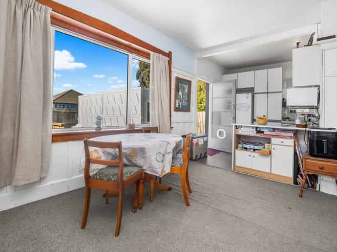 9 Piko Crescent, Riccarton