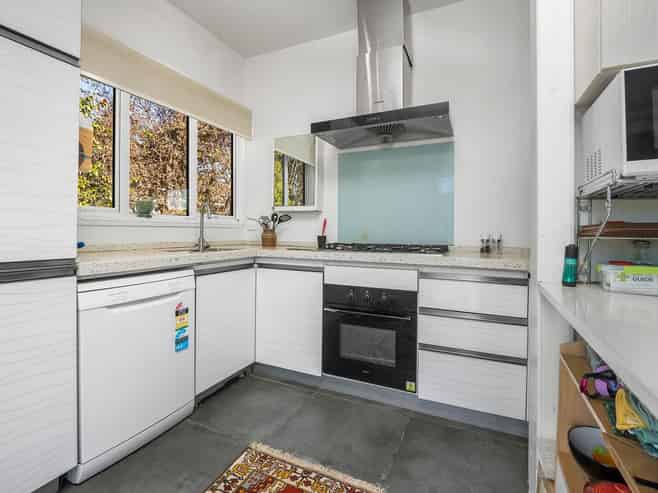 9 Piko Crescent, Riccarton