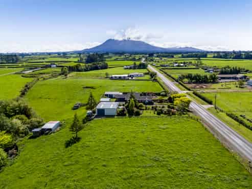 73 Monmouth Road, Stratford