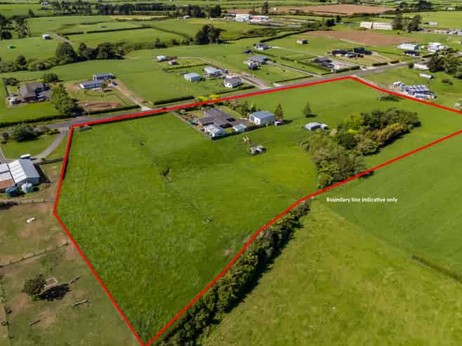 73 Monmouth Road, Stratford