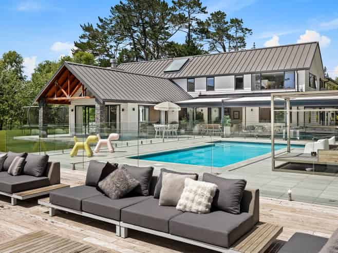  16 Collings Drive, Coatesville