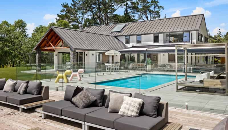  16 Collings Drive, Coatesville