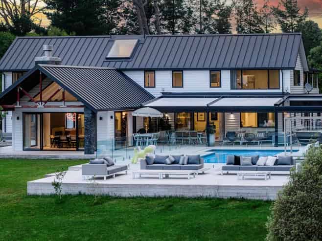  16 Collings Drive, Coatesville