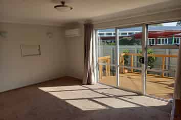 80D Argyle Street, Mosgiel