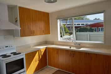 80D Argyle Street, Mosgiel