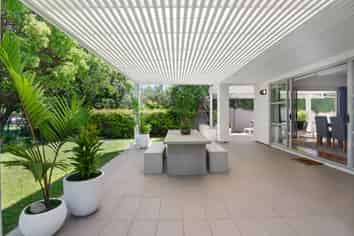 33 Oak Manor Drive, Albany