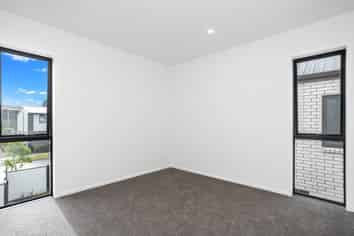 16 Cessna Crescent, Mangere