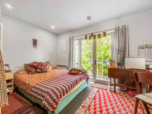 18/31 Poulson Street, Addington