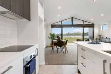 1 Blenheim Place, Judea