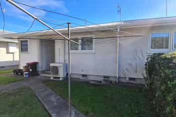 2/514 Awatea Street, Akina