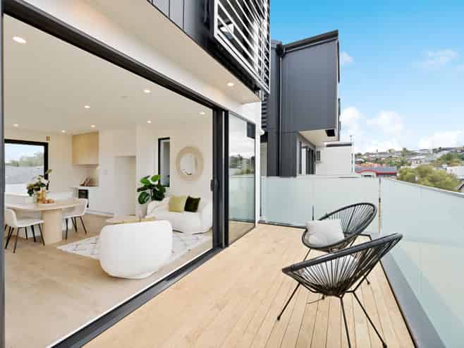 3/6 Shakespeare Road, Milford
