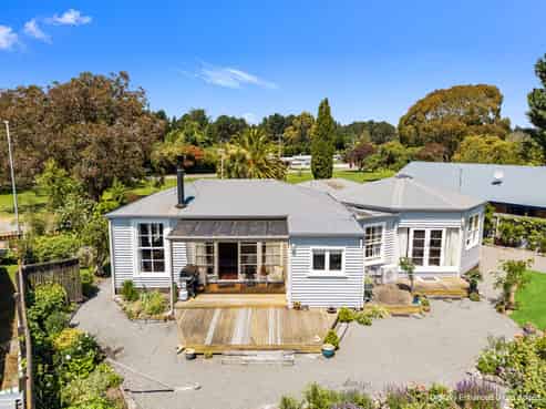 22 Penfold Square, Leithfield