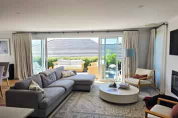 5 Fetter Lane, Paerata