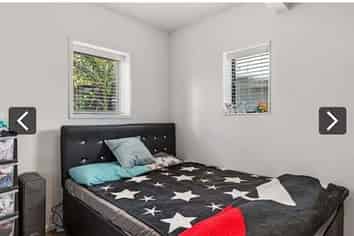 20A Kaipatiki Road, Glenfield