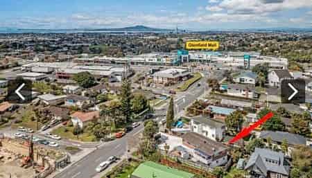 20A Kaipatiki Road, Glenfield