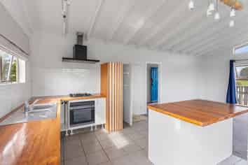 62 Toi Street, Otaki Beach