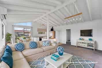 62 Toi Street, Otaki Beach