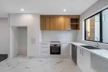 1/140 St Albans Street, Saint Albans