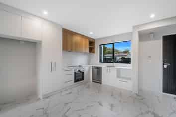 1/140 St Albans Street, Saint Albans