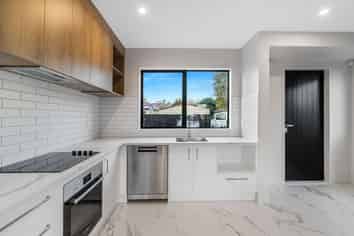 1/140 St Albans Street, Saint Albans