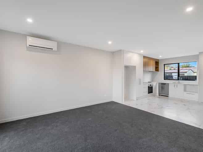 1/140 St Albans Street, Saint Albans
