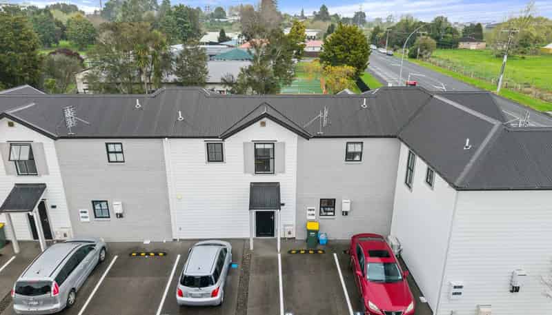 2/135 Silverdale Road, Silverdale