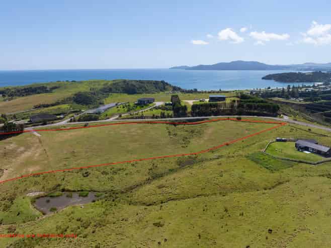 33 Taipa View Road, Taipa