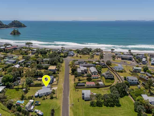 133 McMahon Ave, Whangapoua