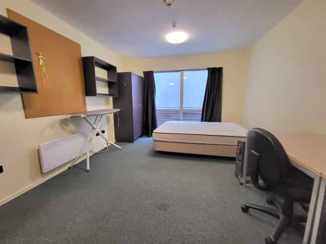 315/12 Martin Square, Te Aro