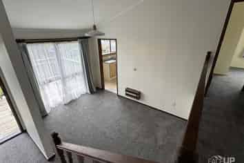 4 Louise Place, Browns Bay