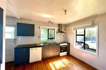 157 Langdons Road, Northcote