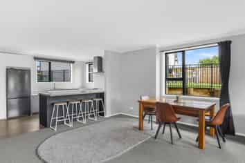 14 Discovery Place, Marfell