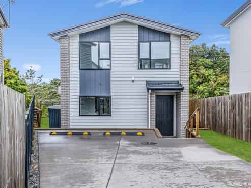 14 Discovery Place, Marfell