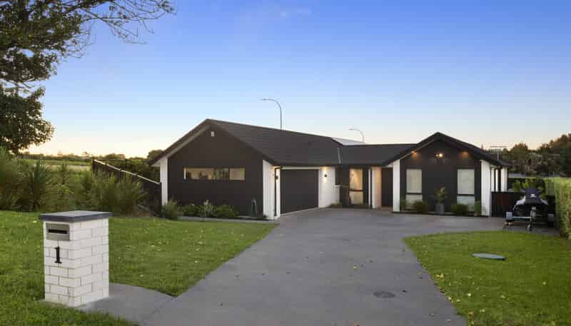 1 Rongoa Maori Way, Pukekohe