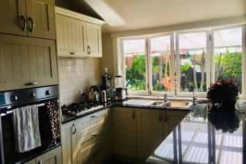 38 Edgars Road, Westmere