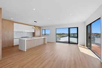  13 Whale Bay Rise, Gulf Harbour