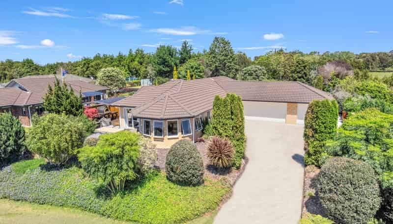 3 Omana Avenue Shelly Beach, Helensville