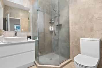 36 Whakatupu Road, Flat Bush