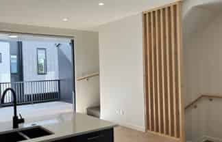 9/8 Bennett Road, Pakuranga