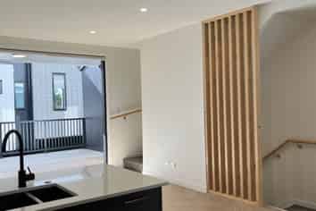 9/8 Bennett Road, Pakuranga