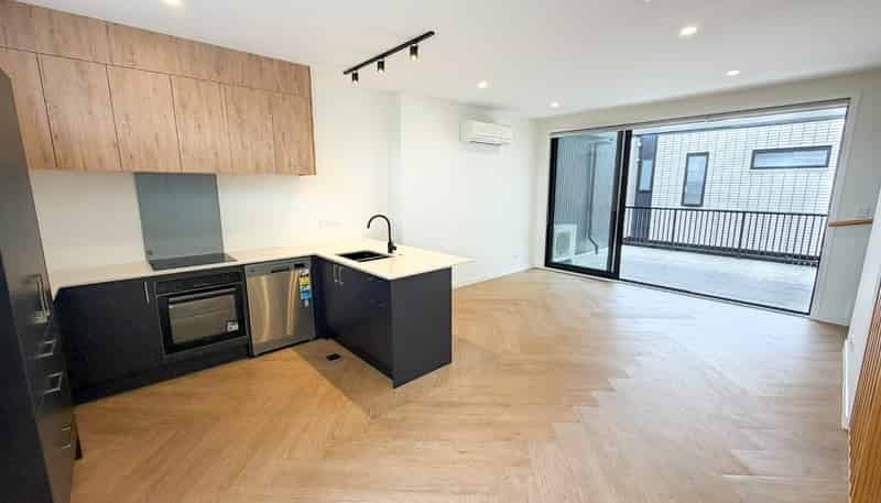 9/8 Bennett Road, Pakuranga