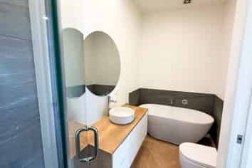 9/8 Bennett Road, Pakuranga