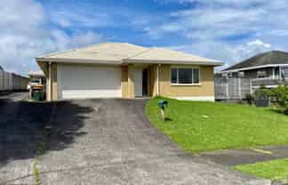 19 Steeple Rise, Pakuranga