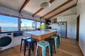 12 Dowman Street, Urenui