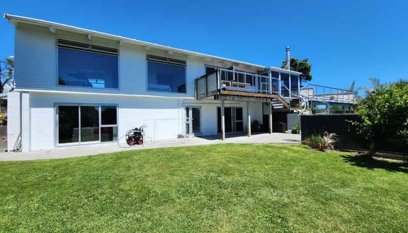 12 Dowman Street, Urenui